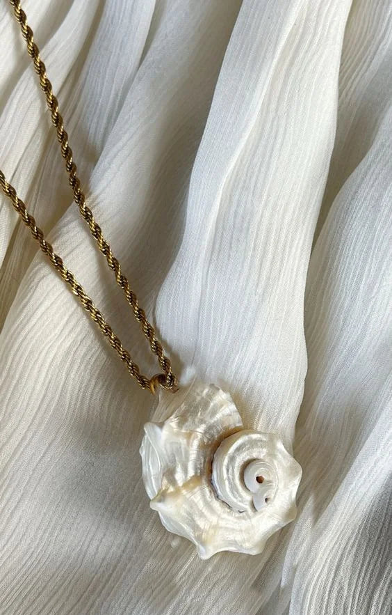 Exaggerated Conch Pendant Necklace – Punk Fashion Summer Beach Jewelry for Women - Image 8