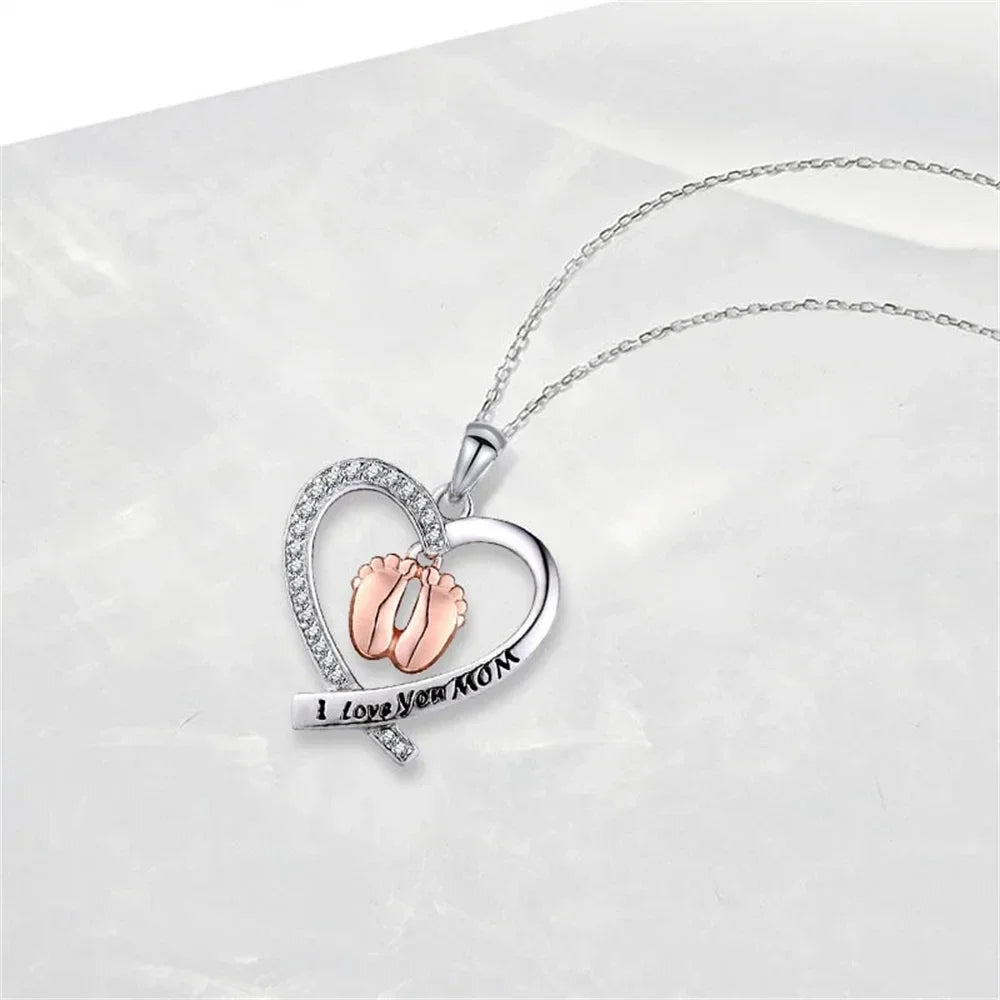 Trendy Hollow Heart Necklace – Unisex Love Pendant for BFF, Family & Party Gifts - Image 4